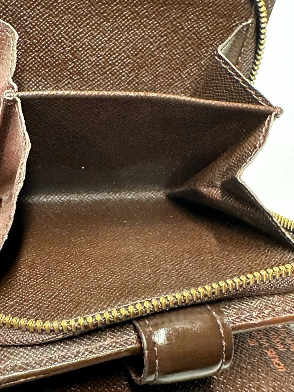 Louis Vuitton Damier Ebene Wallet w/ Gold-Tone Hardware + LV Dust Bag + COA